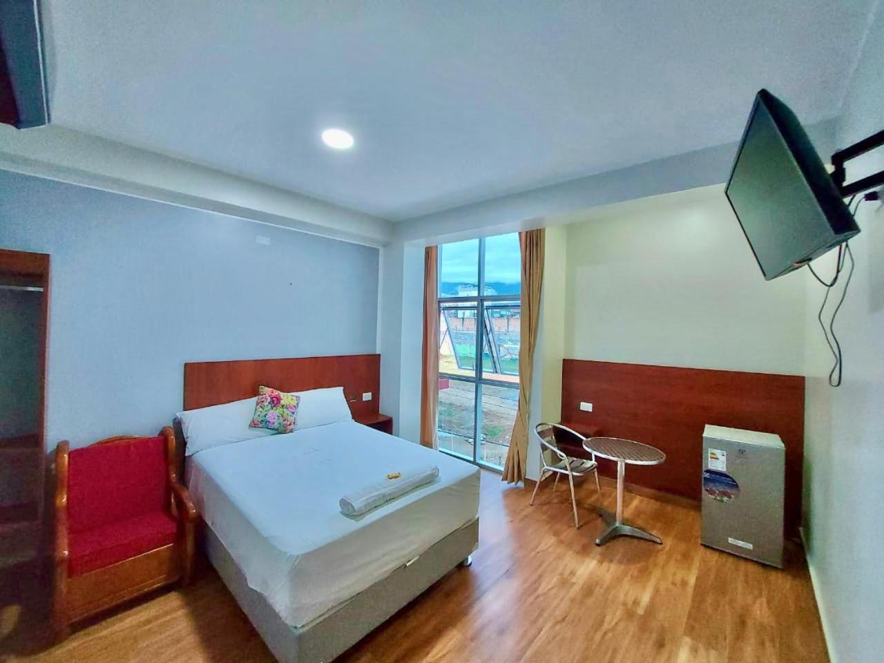 Hotel La Palmera De Oro Tarapoto Esterno foto
